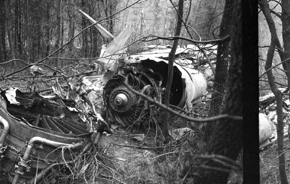 Remembering the Marshall Flight Crash: How Did It Happen? (Easy-to-Understand Details Here)