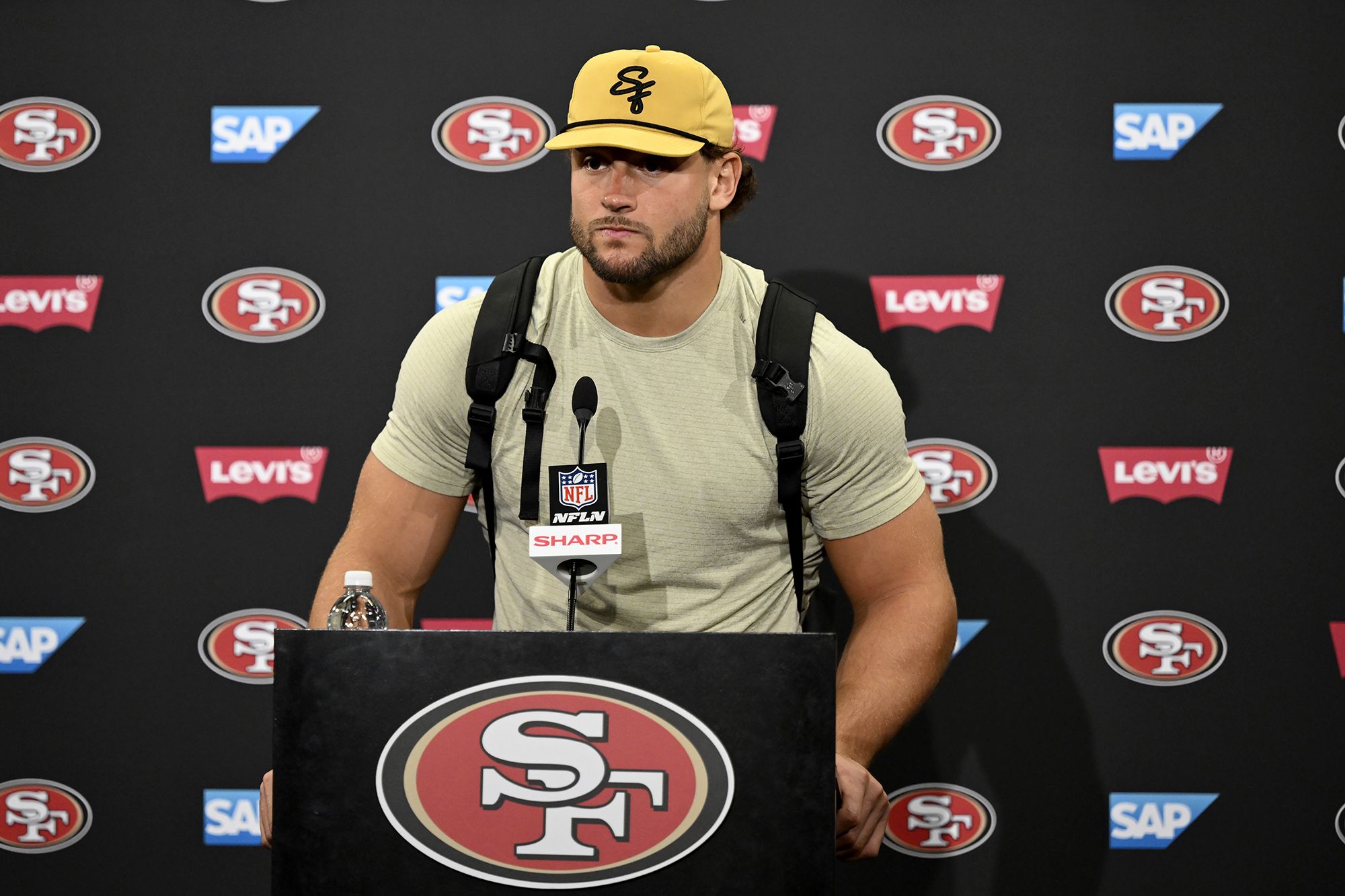 Where to Buy a Bosa Trump Hat? Check Out These Awesome Places!