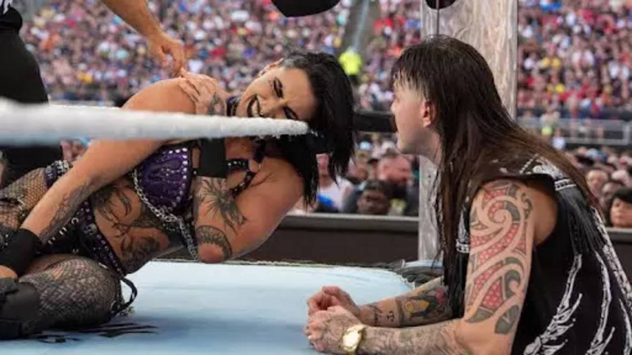 Oops! WWE Wardrobe Malfunctions That Shocked the Fans