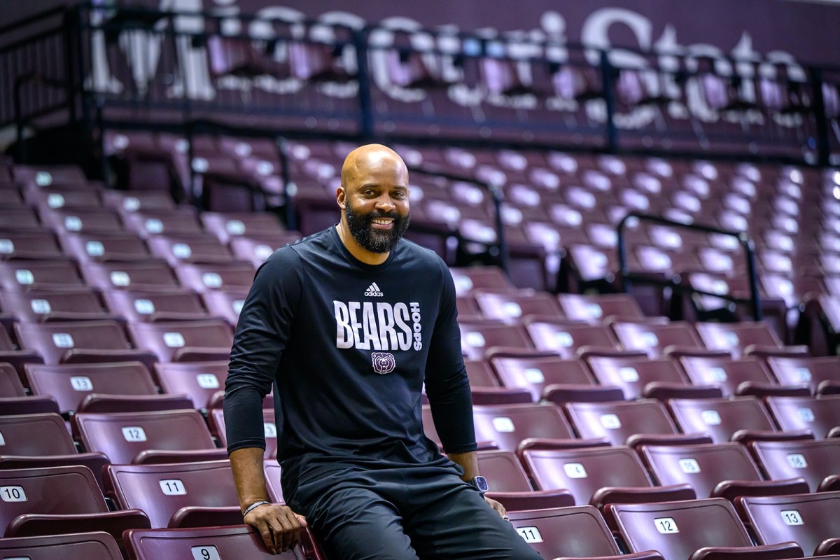 Cuonzo Martin: Hows He Doing Now? An Update on His Current Coaching Situation
