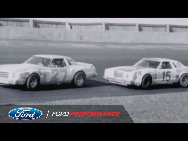 bobby allison 85 norris thunderbird: See the legends iconic car in action!
