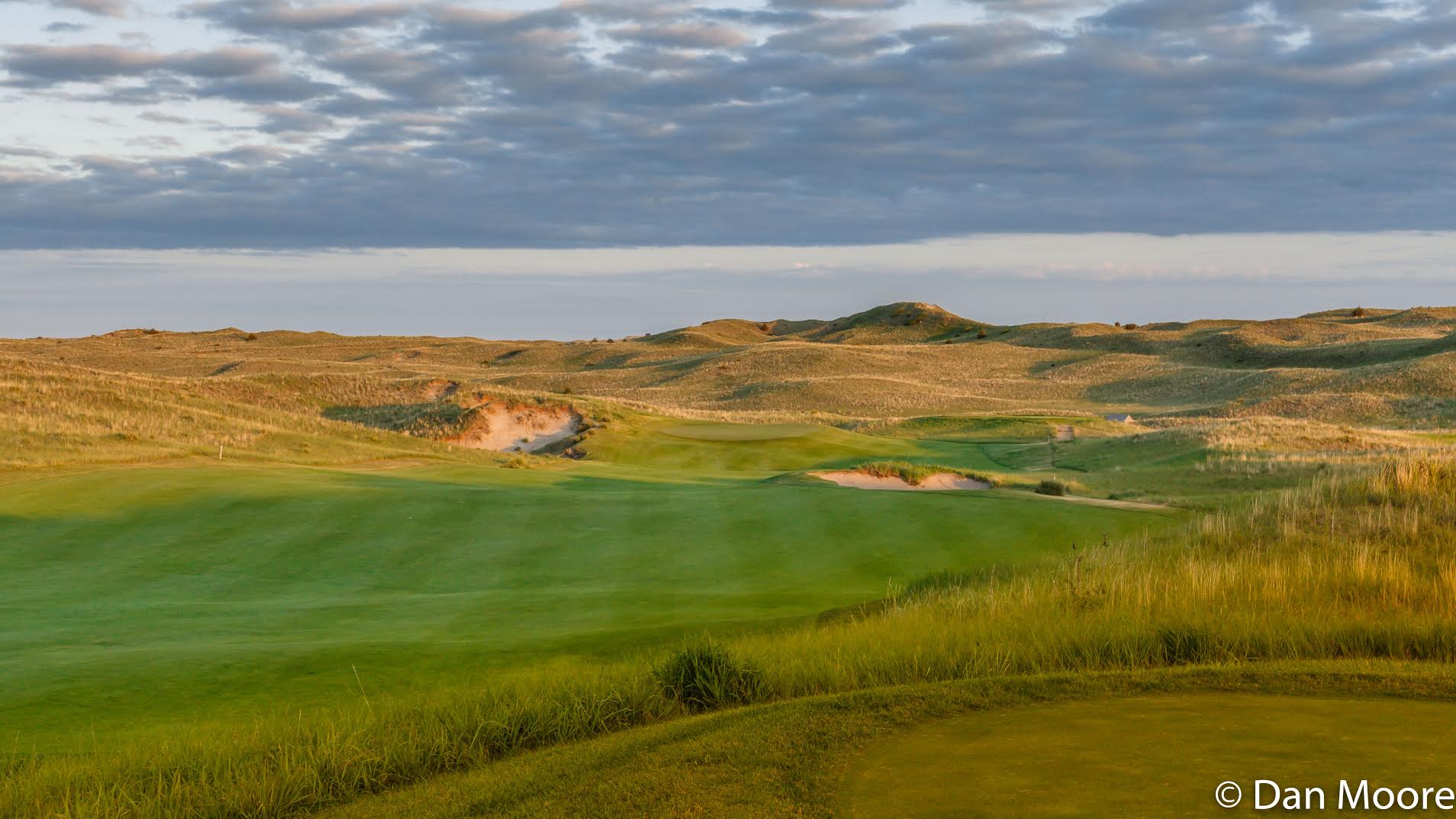 Sand Hills Golf Club Nebraska: A golfers dream course, but how much does it cost?