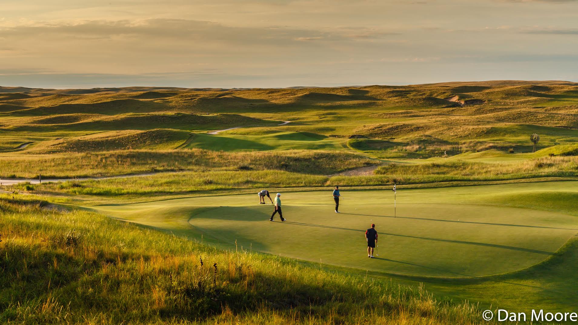 Sand Hills Golf Club Nebraska: A golfers dream course, but how much does it cost?