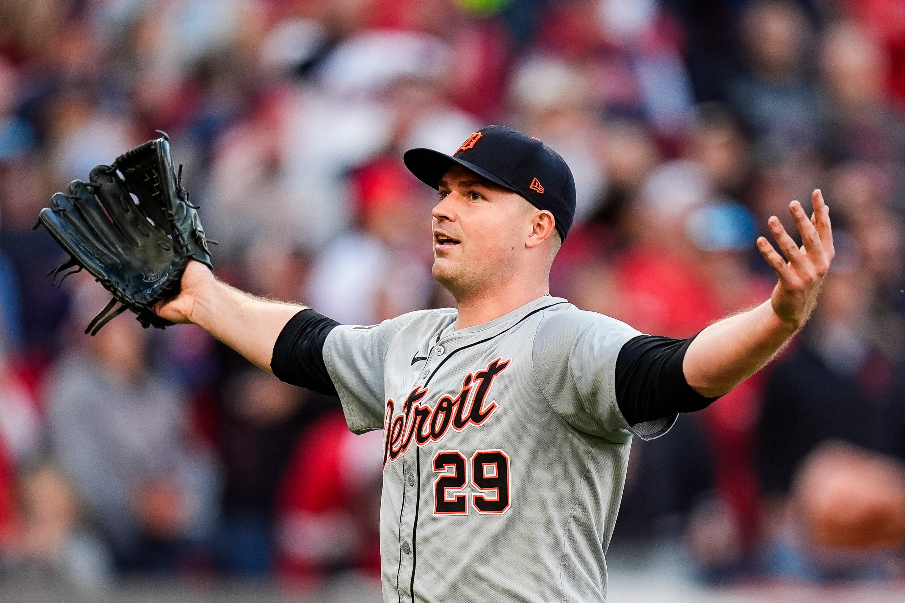 Tigers vs Mets Showdown: Pitching Matchups and Predictions