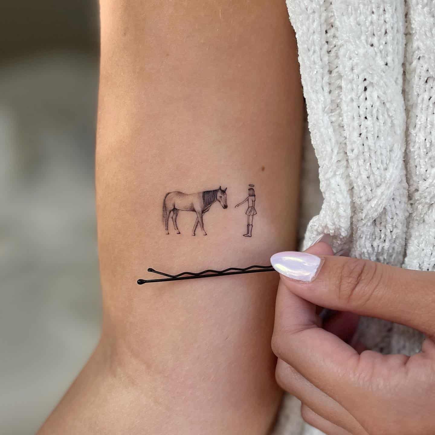 Small Horse Tattoo Ideas (Simple and Elegant Designs)