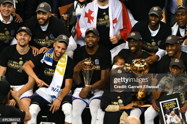 GSW Team Picture: Check Out the Latest Shots and Pics of Golden State Warriors!