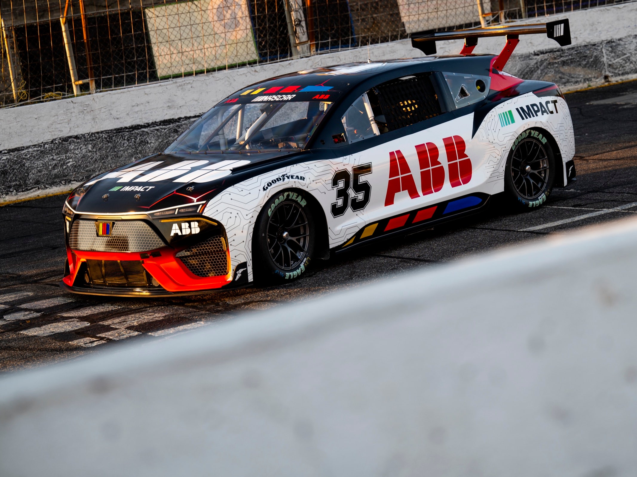 nascar electric car test, what you need to know (about this major change in racing technology).
