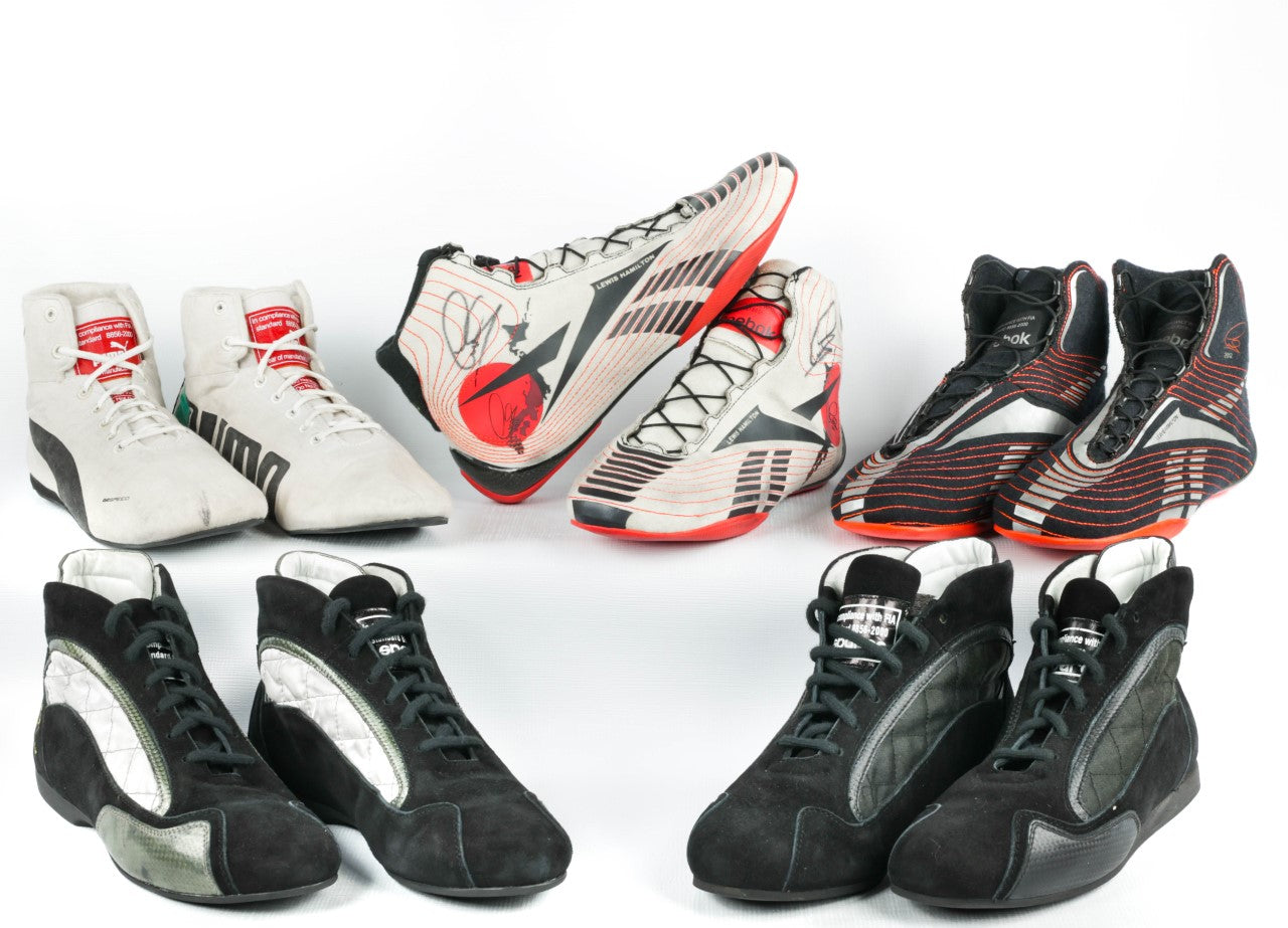 What shoes do F1 drivers wear in the cockpit? (Learn about their fireproof shoes)