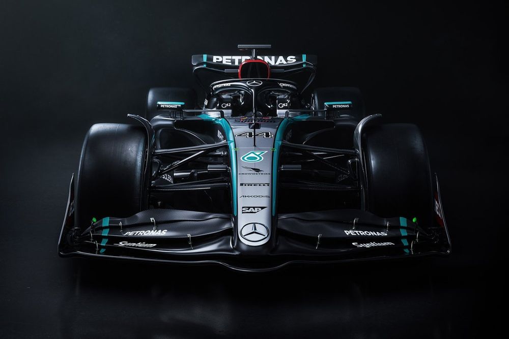 Mercedes W15 Reveal: Whats New With This Car in 2024?