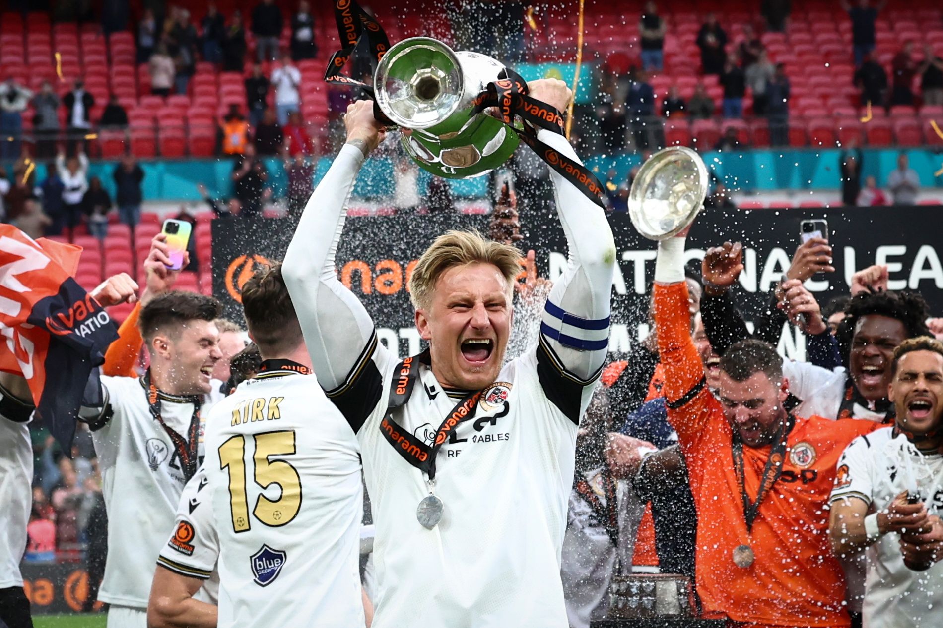 Checking the EFL Trophy Standings: Are Your Favorites Winning? A beginners guide to following the competition.