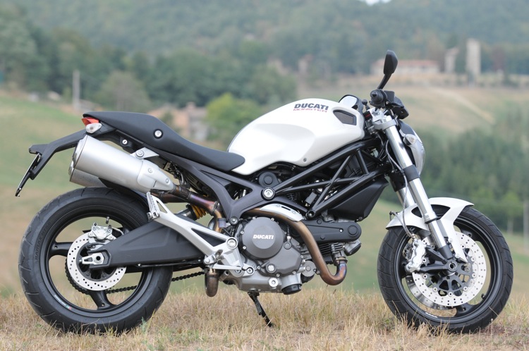 2009 Ducati 696 Monster Problems: What You Need to Know Before You Buy