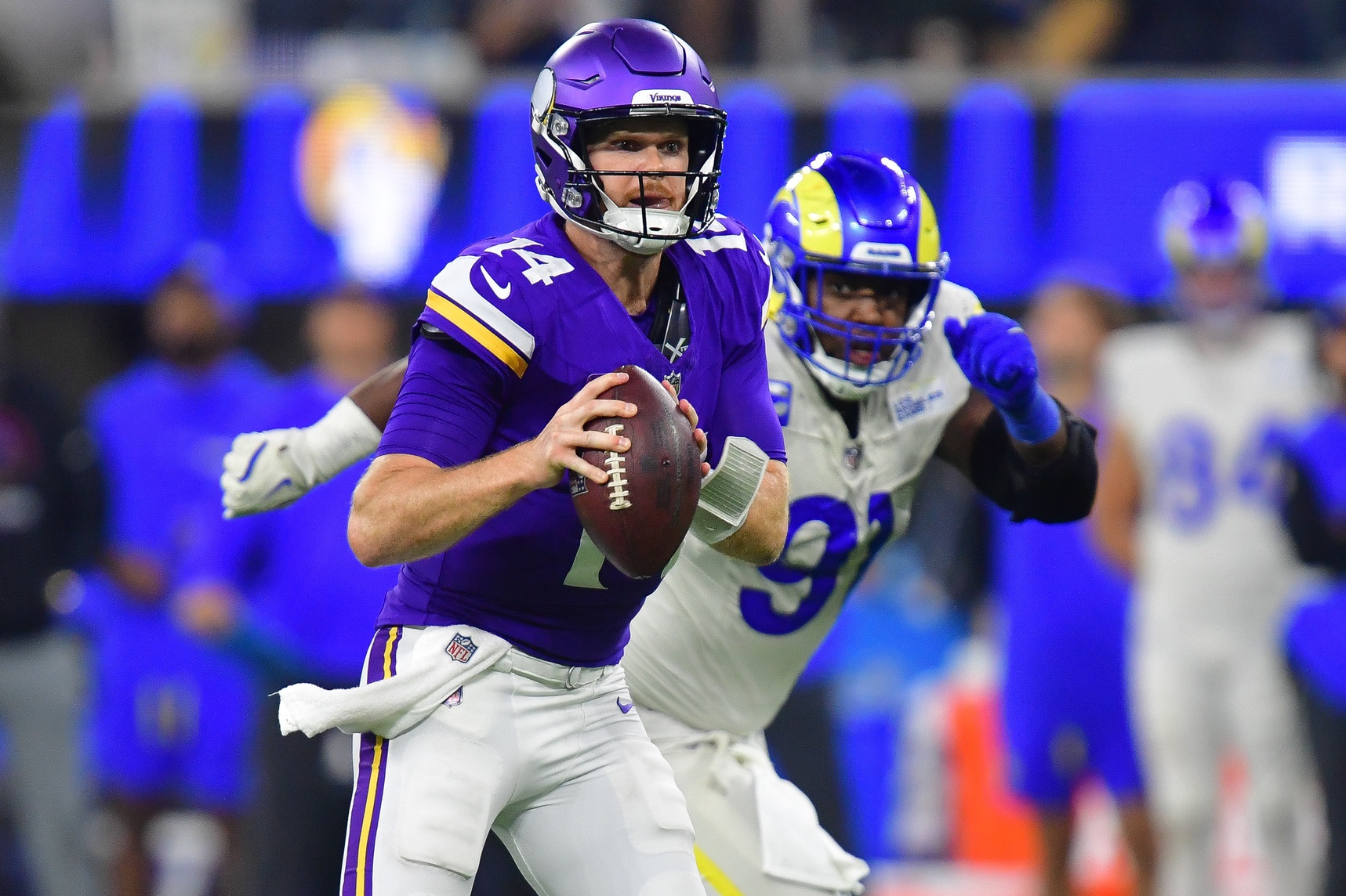 Minnesota Vikings vs Los Angeles Rams: Clash of the Titans! (Your Guide to the Big Game)