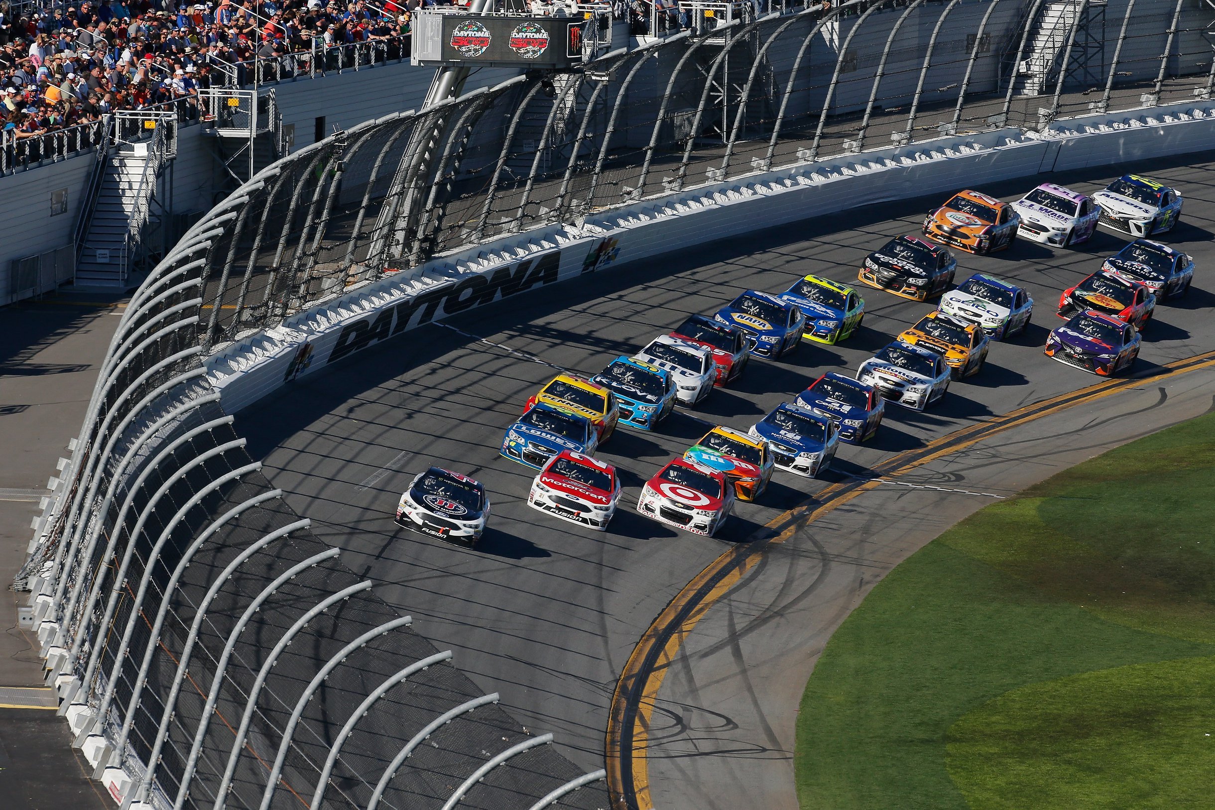 2017 Daytona 500 Results: Relive the Thrilling Race Action.