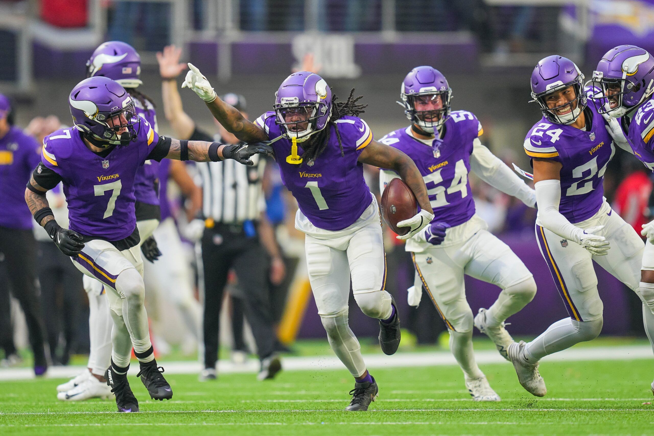 What are the mn vikings playoff chances this year? Expert predictions here!