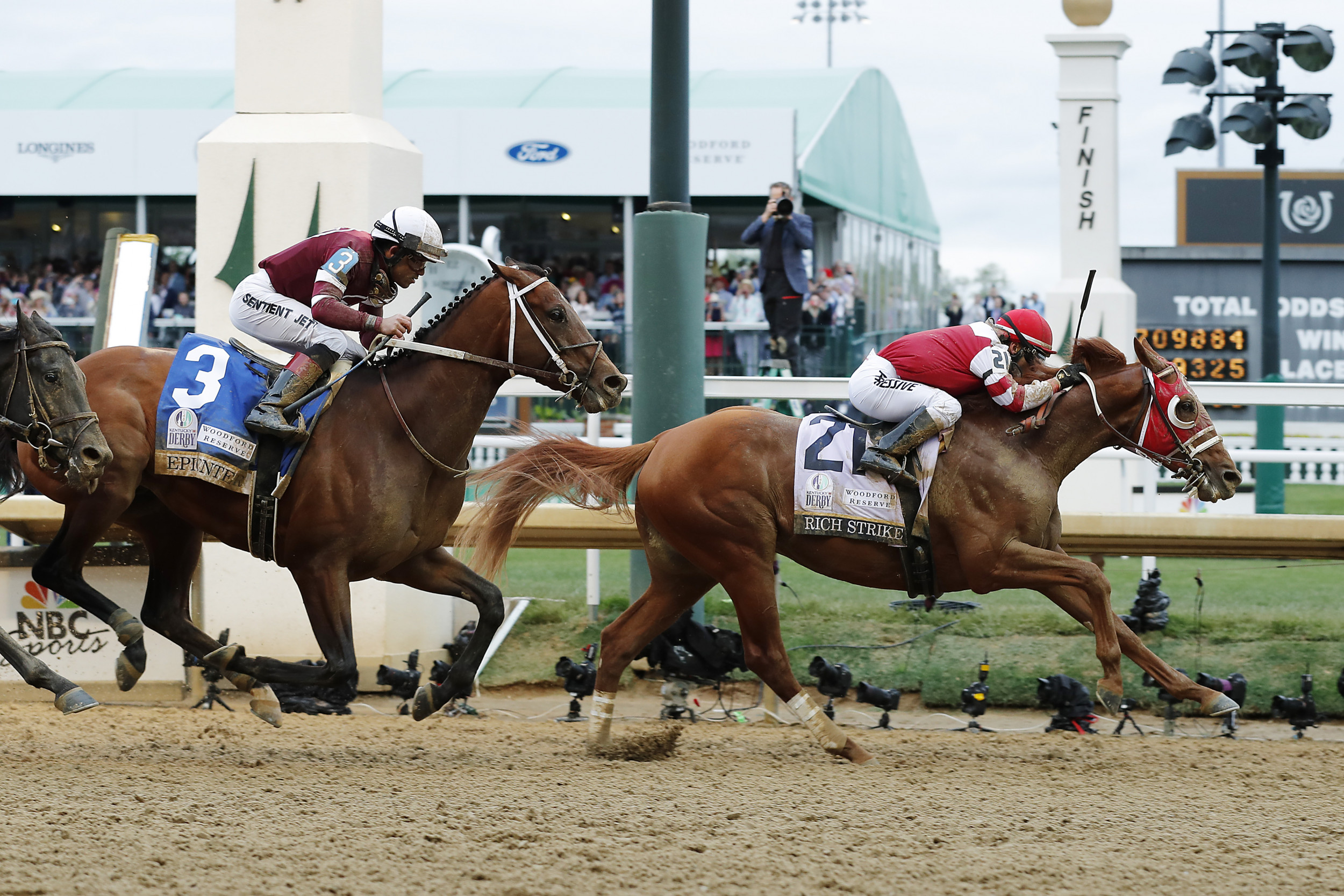 Rich Strike Horse: Odds and Wins (The Story Behind His Kentucky Derby Win)