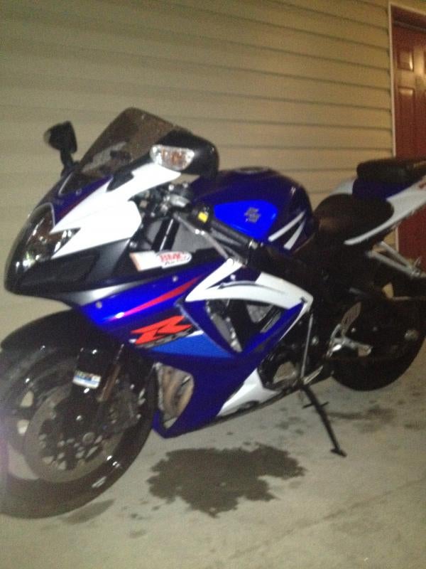 2007 Gixxer 750: Still a Good Bike? Lets Find Out!