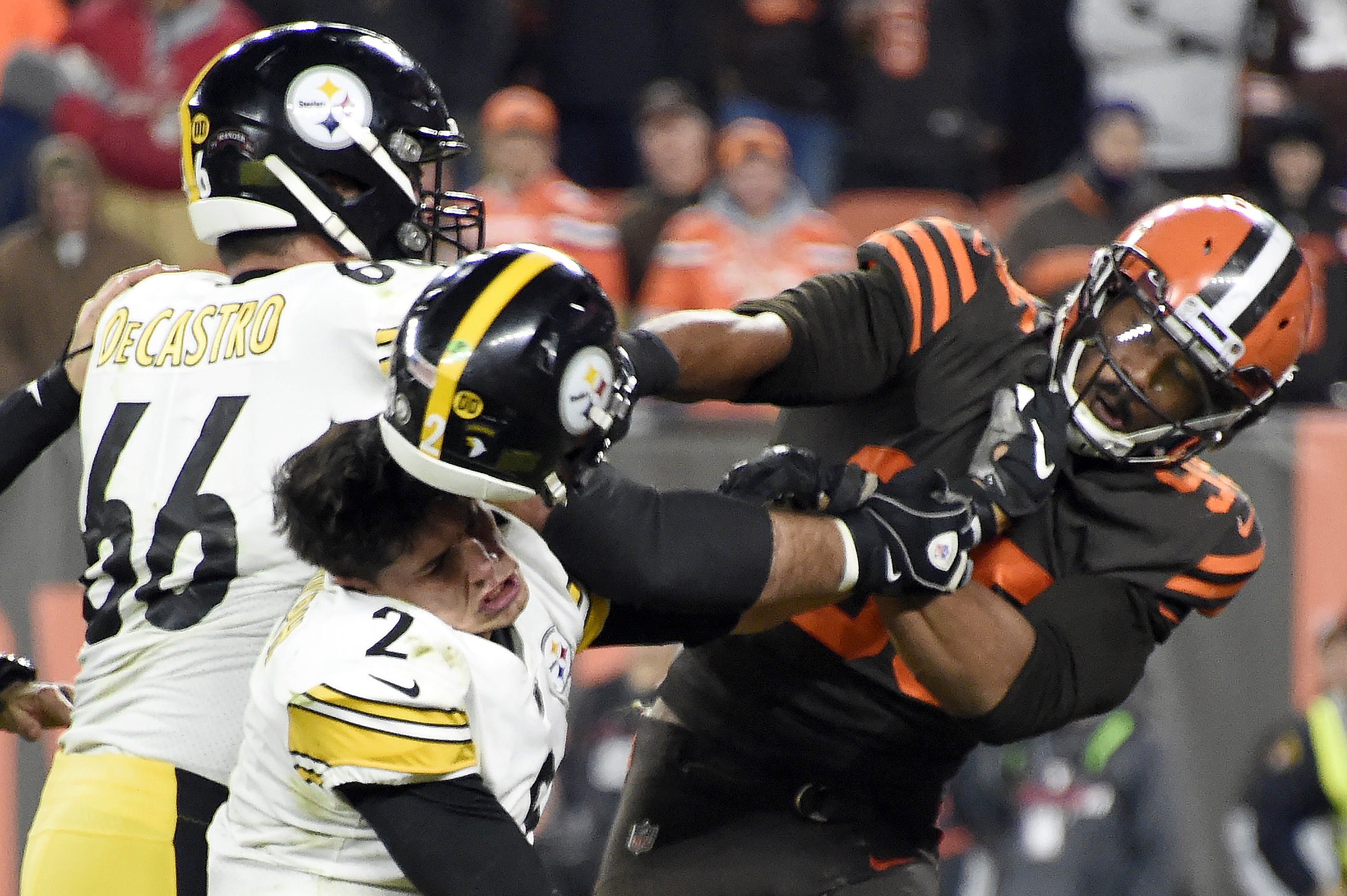 Myles Garrett Hitting Mason Rudolph Artwork Trending:  Fan Art of the Helmet Incident Goes Viral