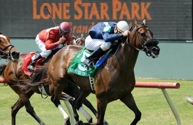 Who Will Win the Texas Derby? (Predictions and Analysis,Odds)