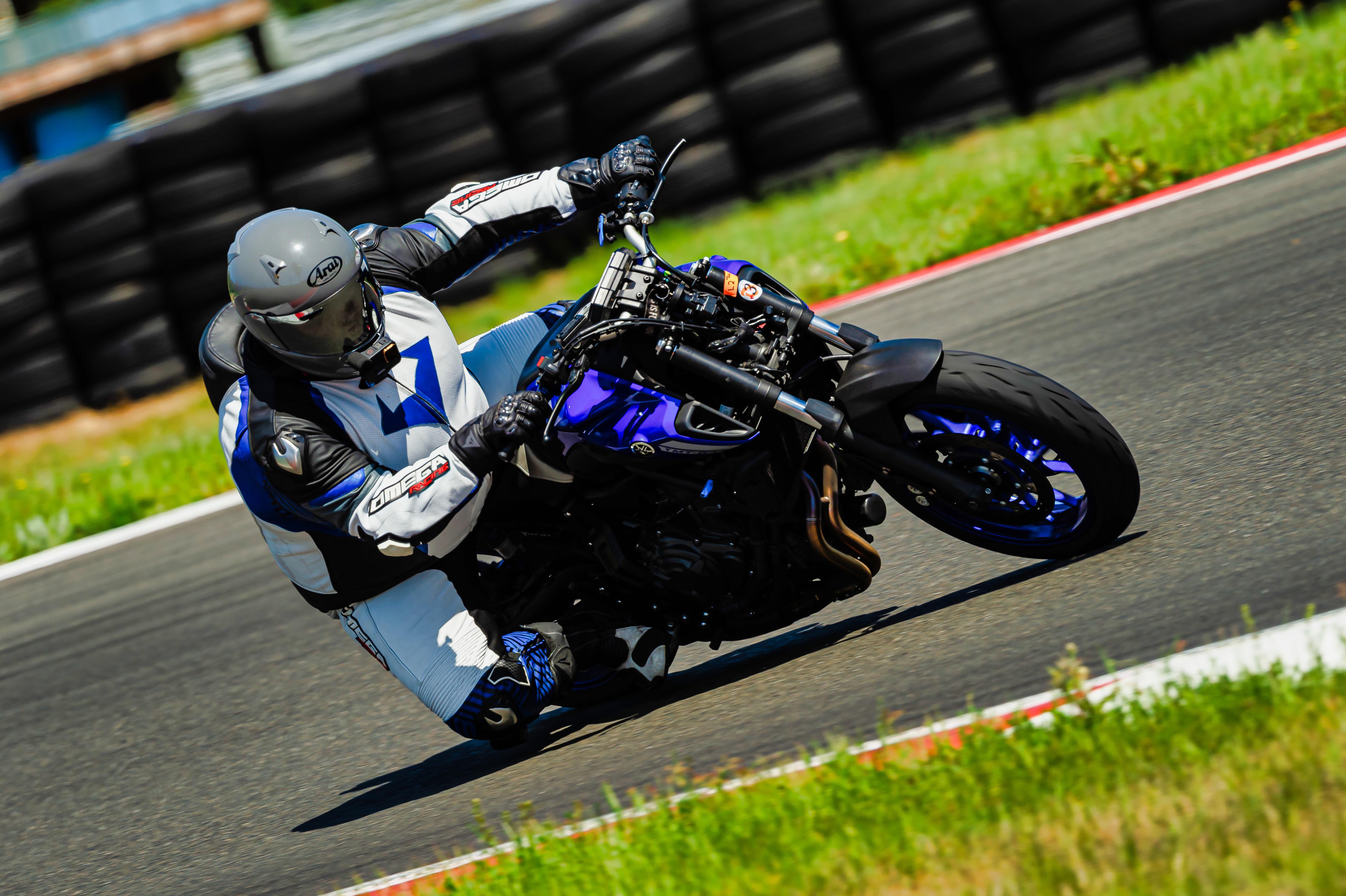 F1 MT07 Review: Is This Sportbike a Winner on the Track?