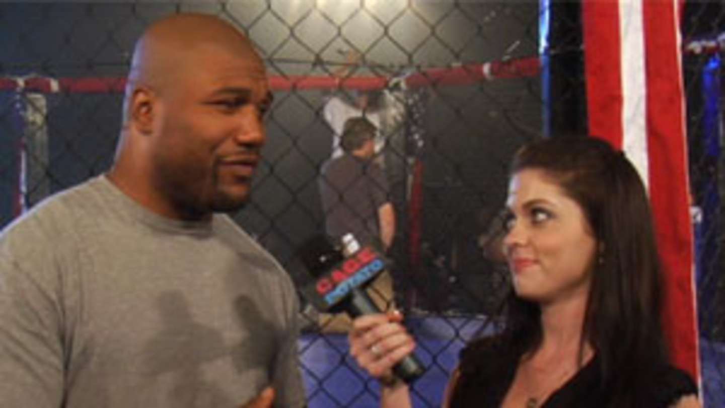 Rampage Jackson Humps Reporter: What Really Happened? (Simple Explanation)