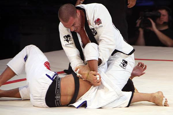 Kimura Mount: Easy Steps (Master This Powerful Jiu-Jitsu Submission)