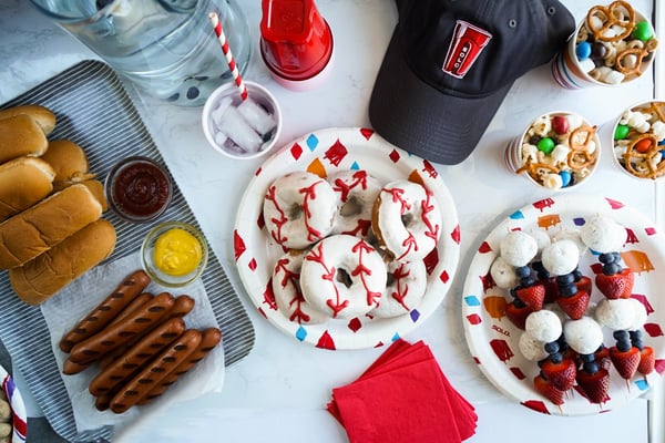 Planning a 4 of july baseball party? Get easy snack and activity ideas for game day fun!