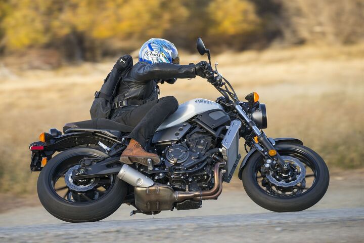 1400 cc Motorcycle Riding: Tips and Tricks for Handling the Power.