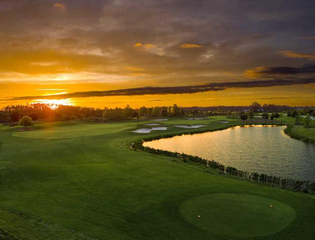 Looking to book a tee time at Harmony Golf Florida? Follow these simple steps for easily securing your spot today.