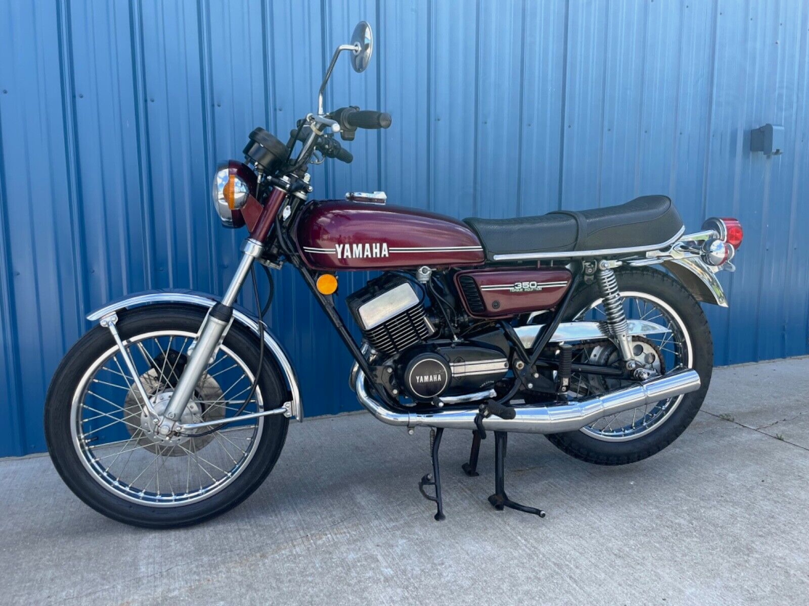Is the 1974 yamaha 350 two-stroke still a good ride today? Read our review covering performance, handling, and the unique experience of owning this classic machine.