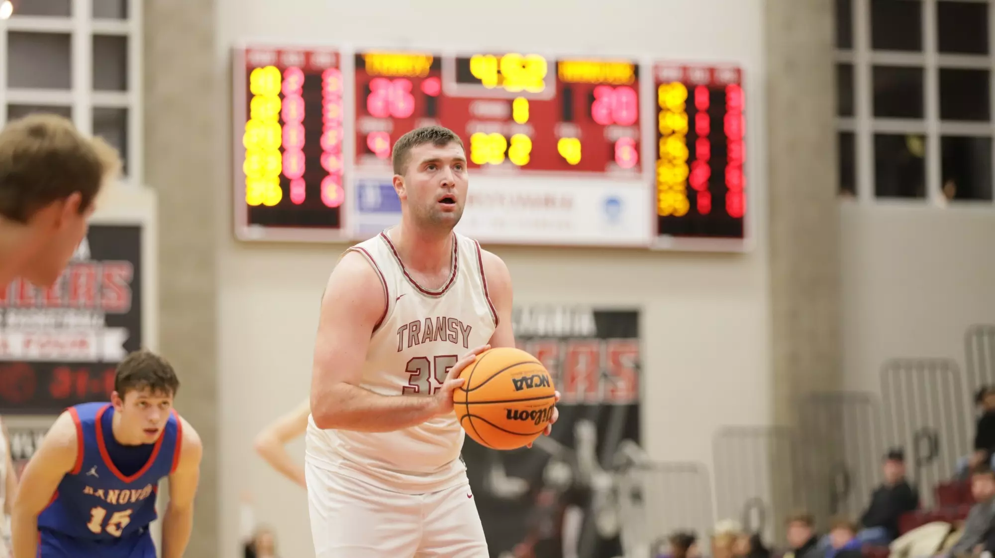 Where did Kyle Macy coach? Learn all about his coaching jobs.