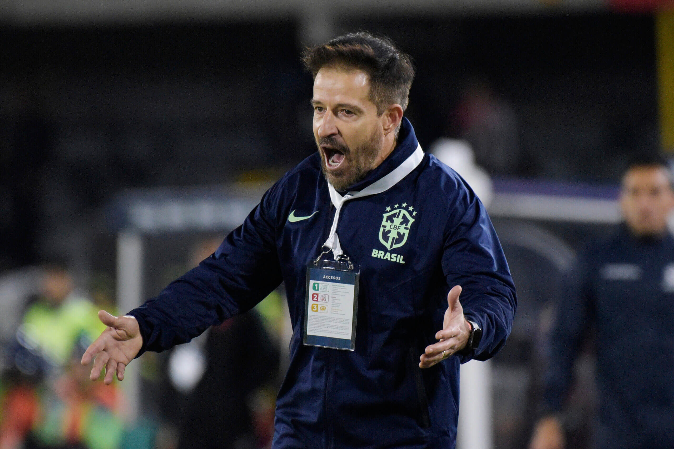 Curious about the goalkeeper for Brazil selection? Understand how the coach picks the number one.