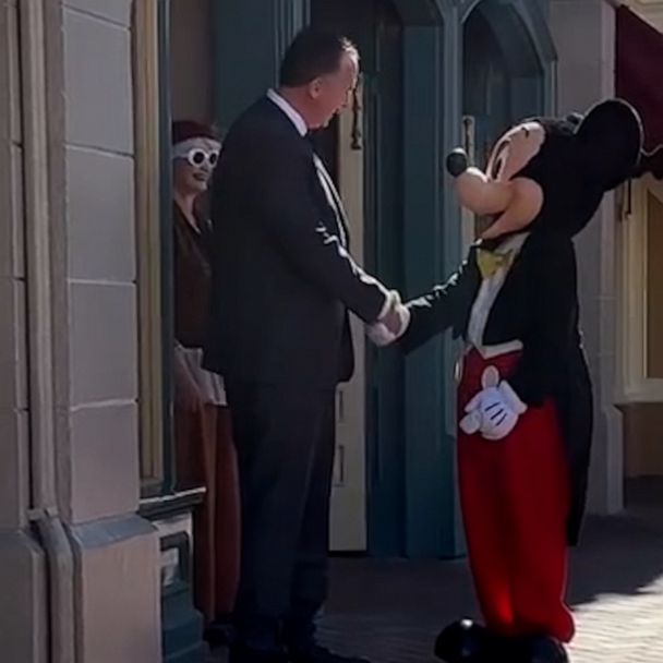 What is the story behind the mickey mouse middle finger? Discover the surprising details everyone talks about.