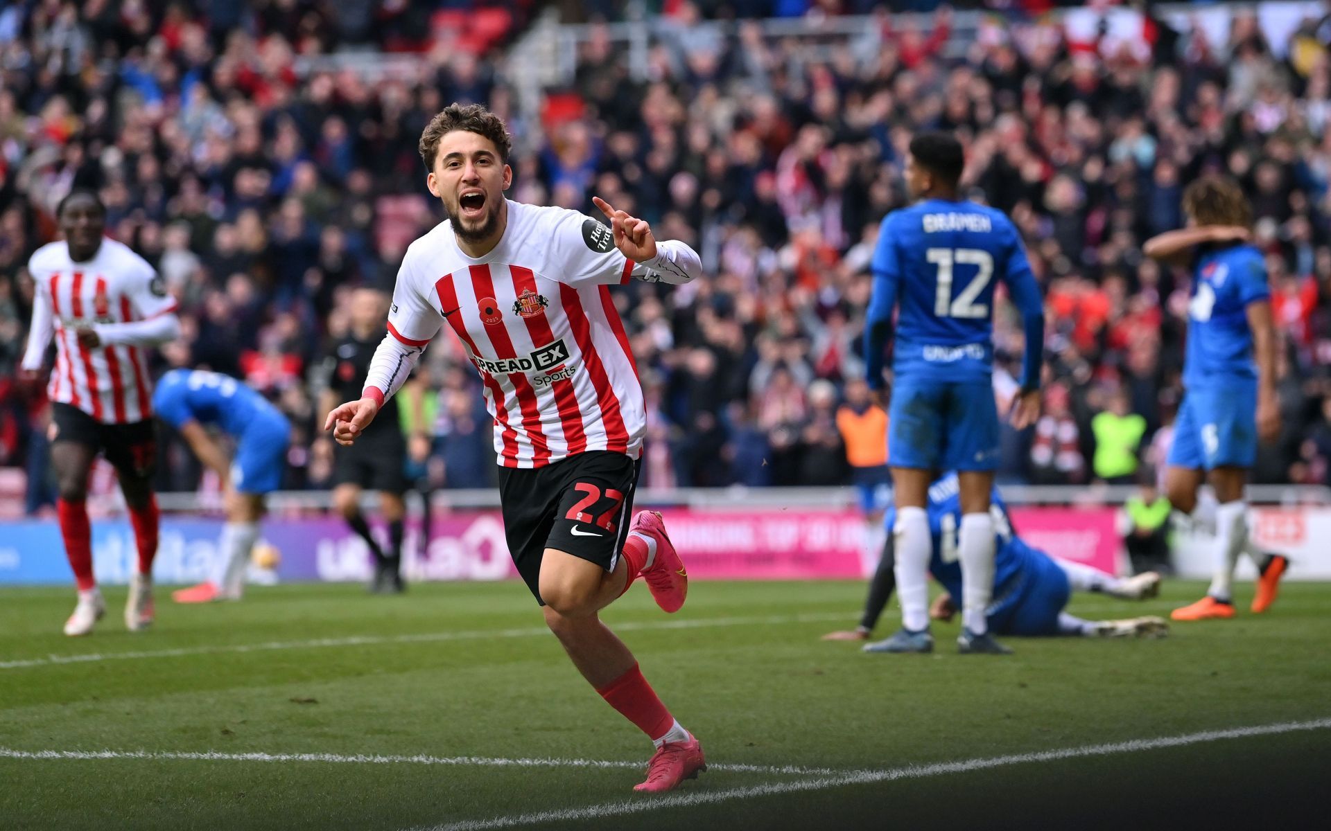 What are the match predictions for Birmingham City v Sunderland? Experts weigh in on the game.