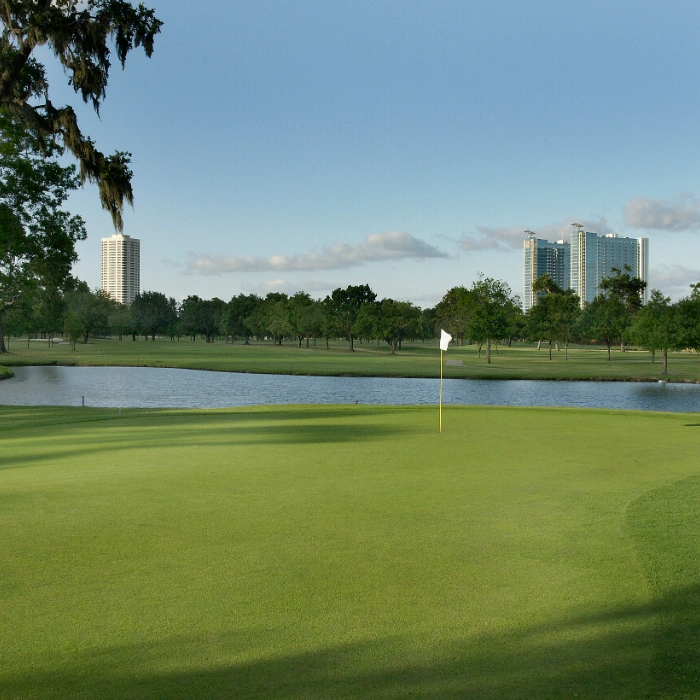 Playing Hermann Golf Course soon? Check these easy tips for a much better score!