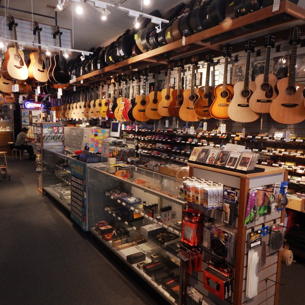 Visiting Star Guitars Santa Rosa? Find the best local shop for great gear.