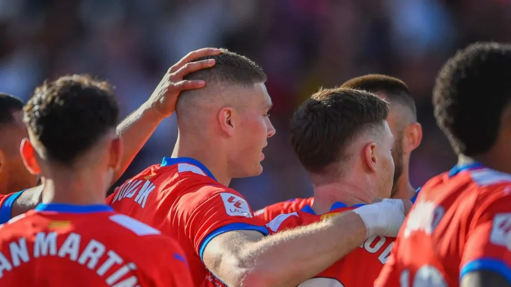 Girona - Granada match preview? See our expert predictions and tips now!