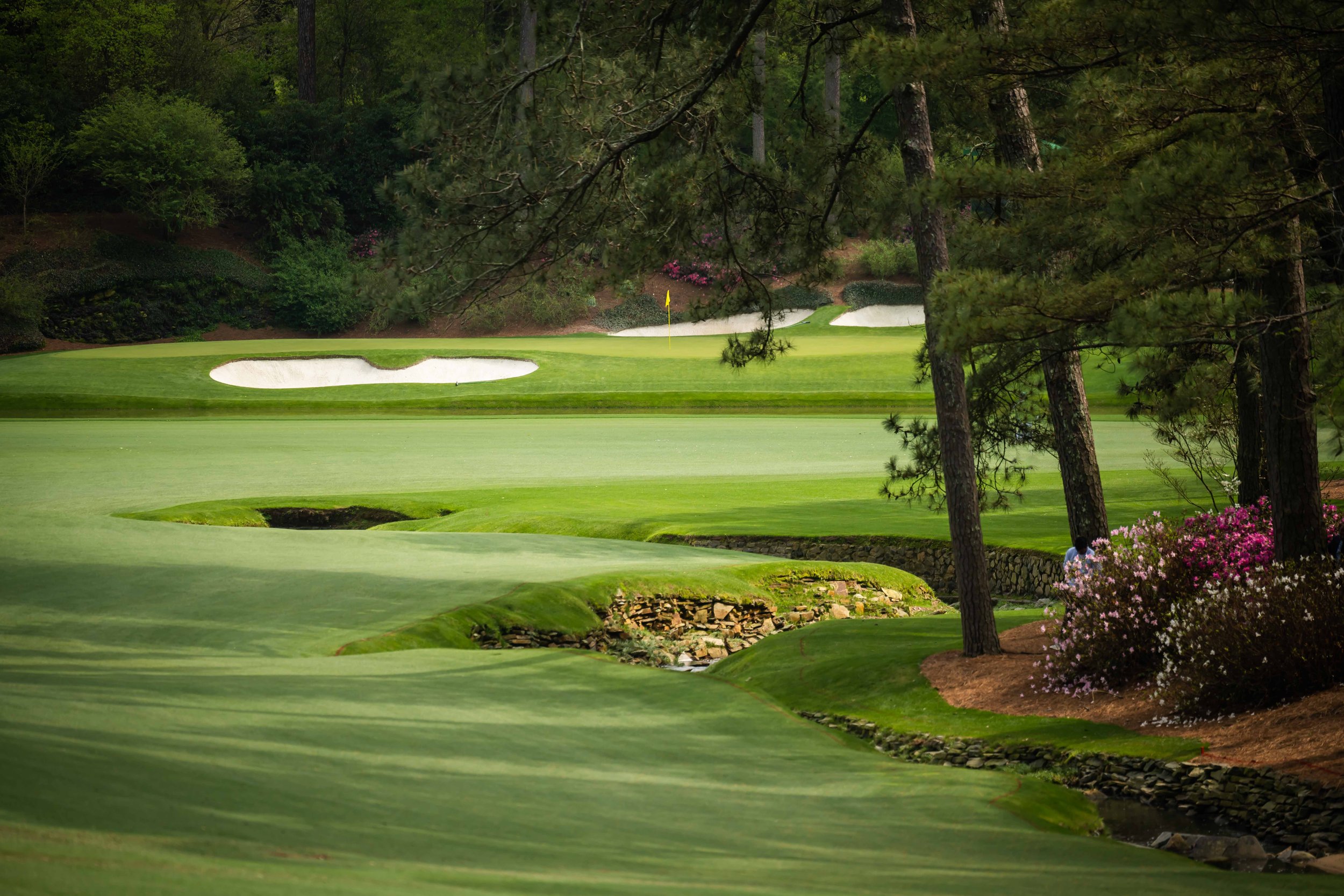 Want beautiful pictures of Augusta golf course? Explore our gallery now!
