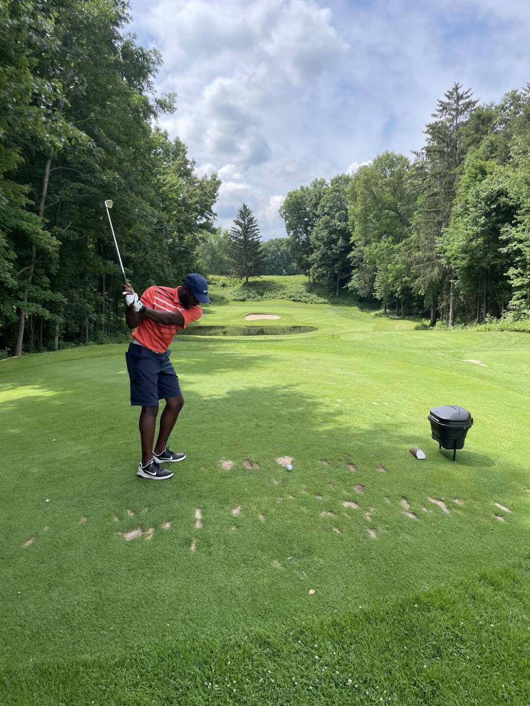 Thinking of golfing at Heritage Glen Golf Michigan? (Find easy tips for a perfect day out on the green.)