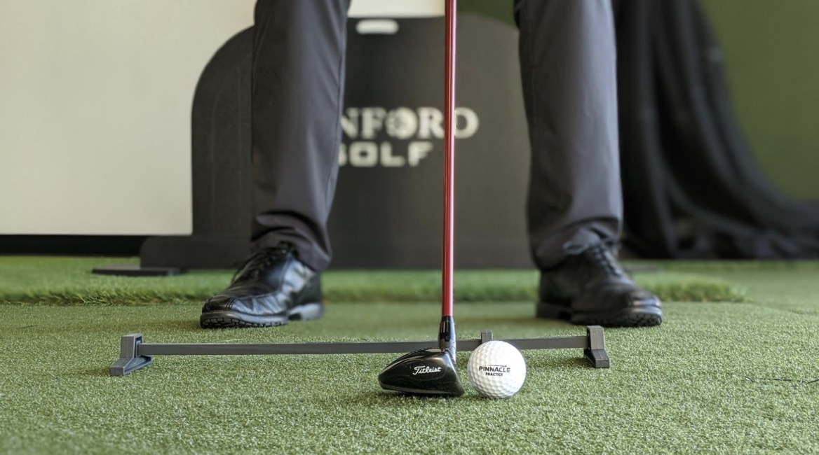 Easy guide to ball position for hybrid clubs: Stop hitting those bad hybrid shots today.