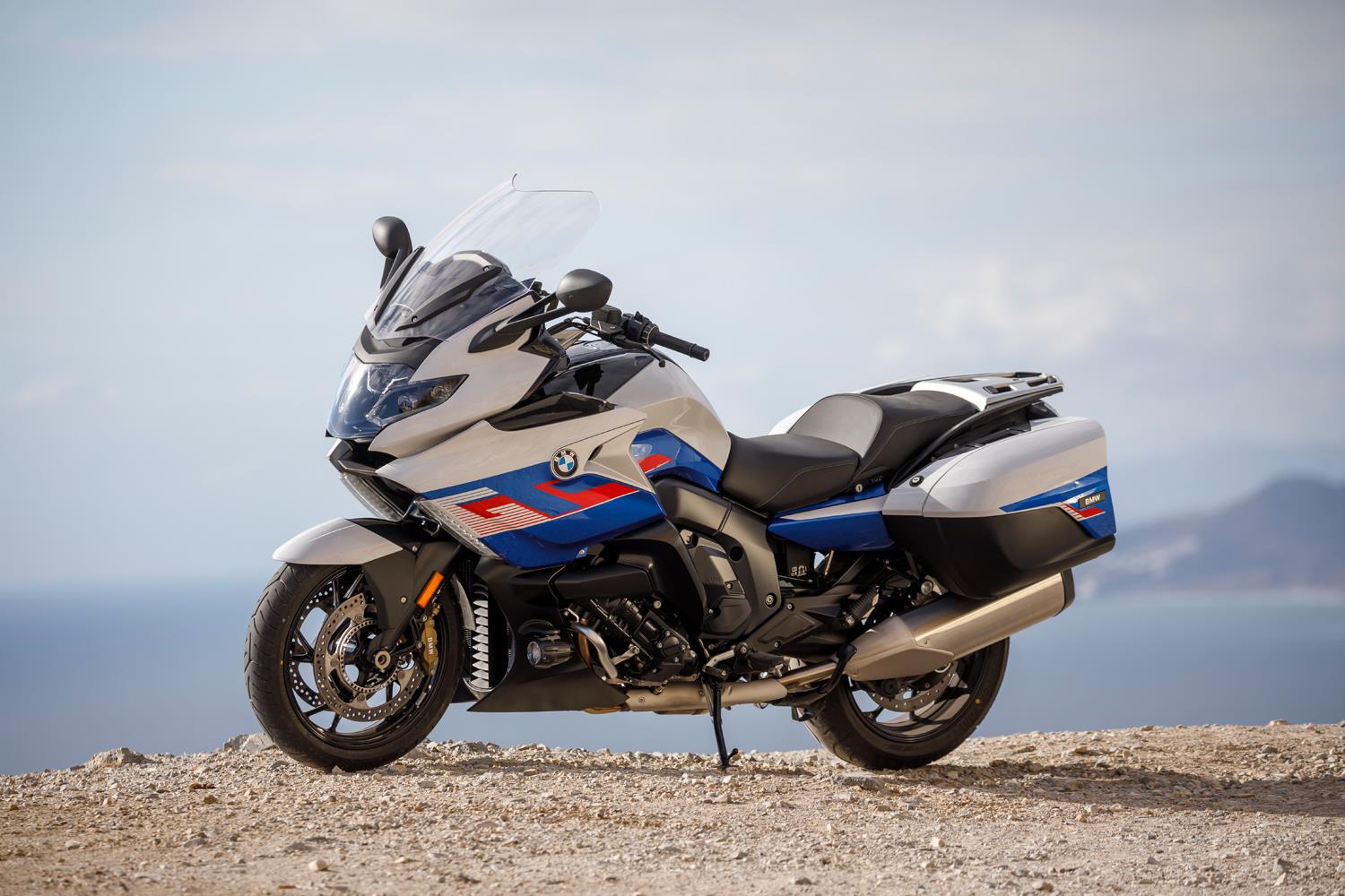 Looking for BMW K1600GT specs? Check this simple breakdown of its impressive features and performance data.