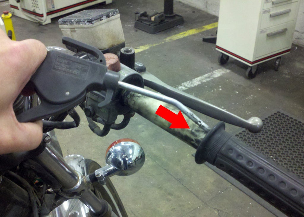 Best Way to Change Handlebars on Your Motorcycle? Find Out!