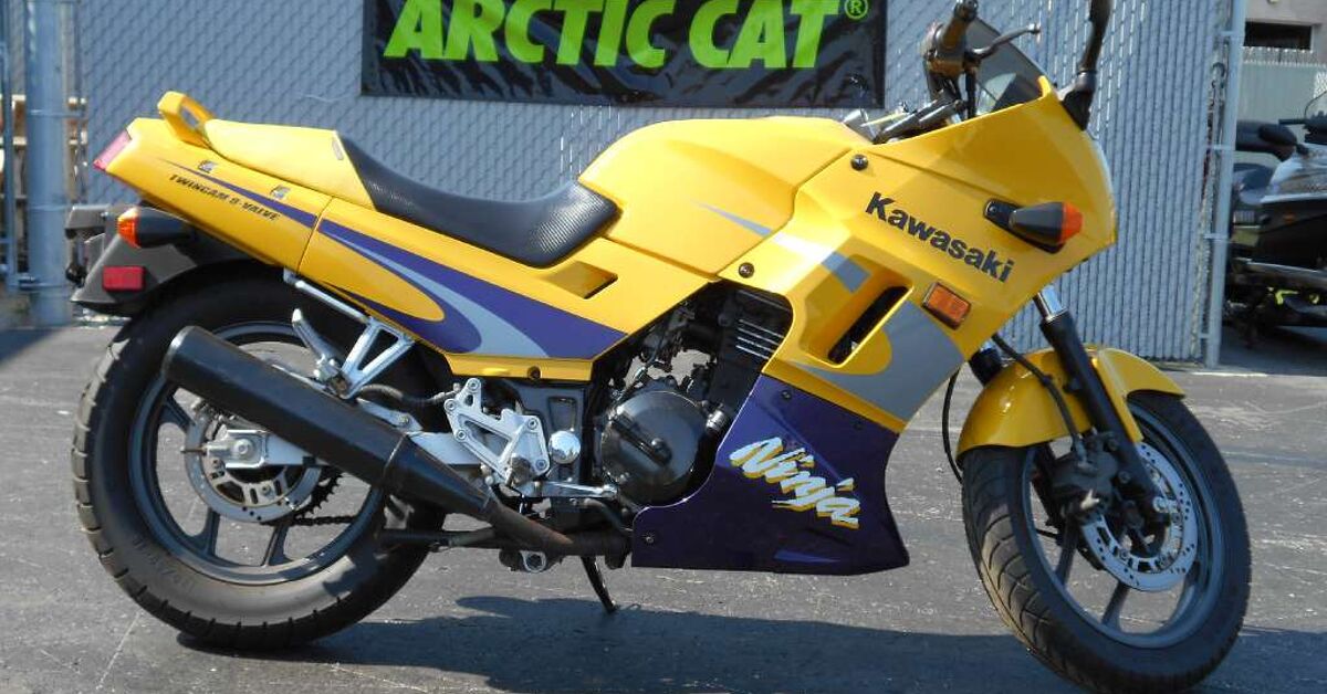Is a used 2002 ninja 250r still worth it today? (Find out why this classic bike is a great deal!)