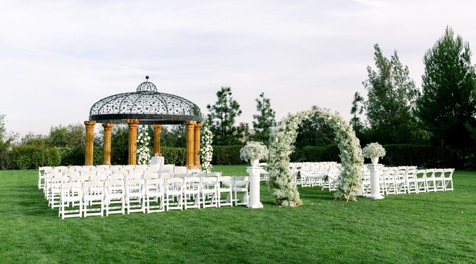 Thinking about events at Vellano Country Club? Learn about our fantastic spaces for parties and meetings.