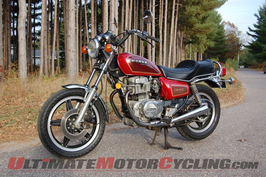 What makes the Hondamatic 400 special? Learn about its easy automatic transmission and cool style!