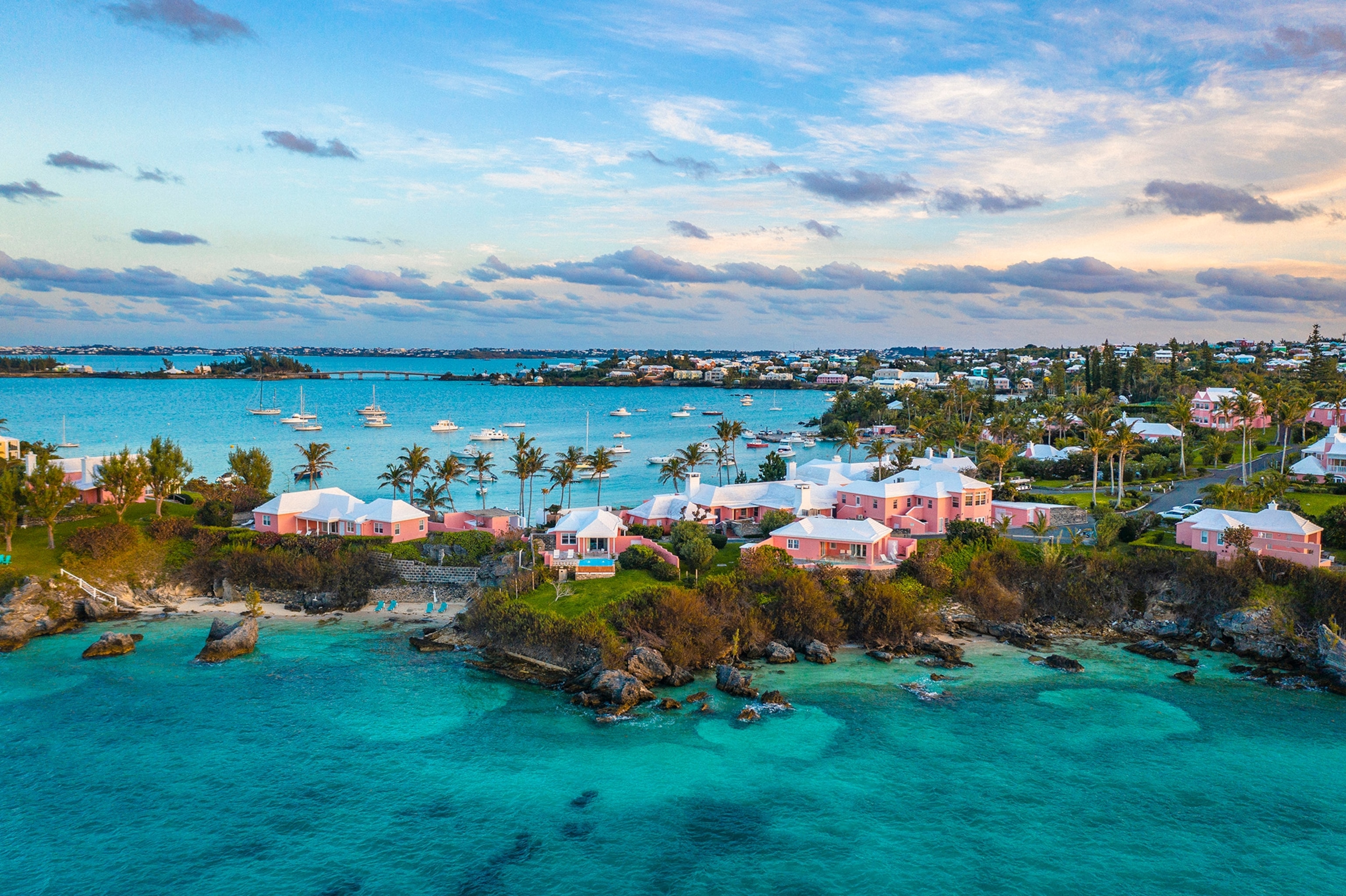 Visiting Port Royal Bermuda soon? Discover the top attractions you simply cannot miss there!