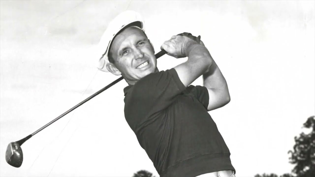 Why should you know Jerry Barber golf? He was a super famous golfer many people loved to watch.