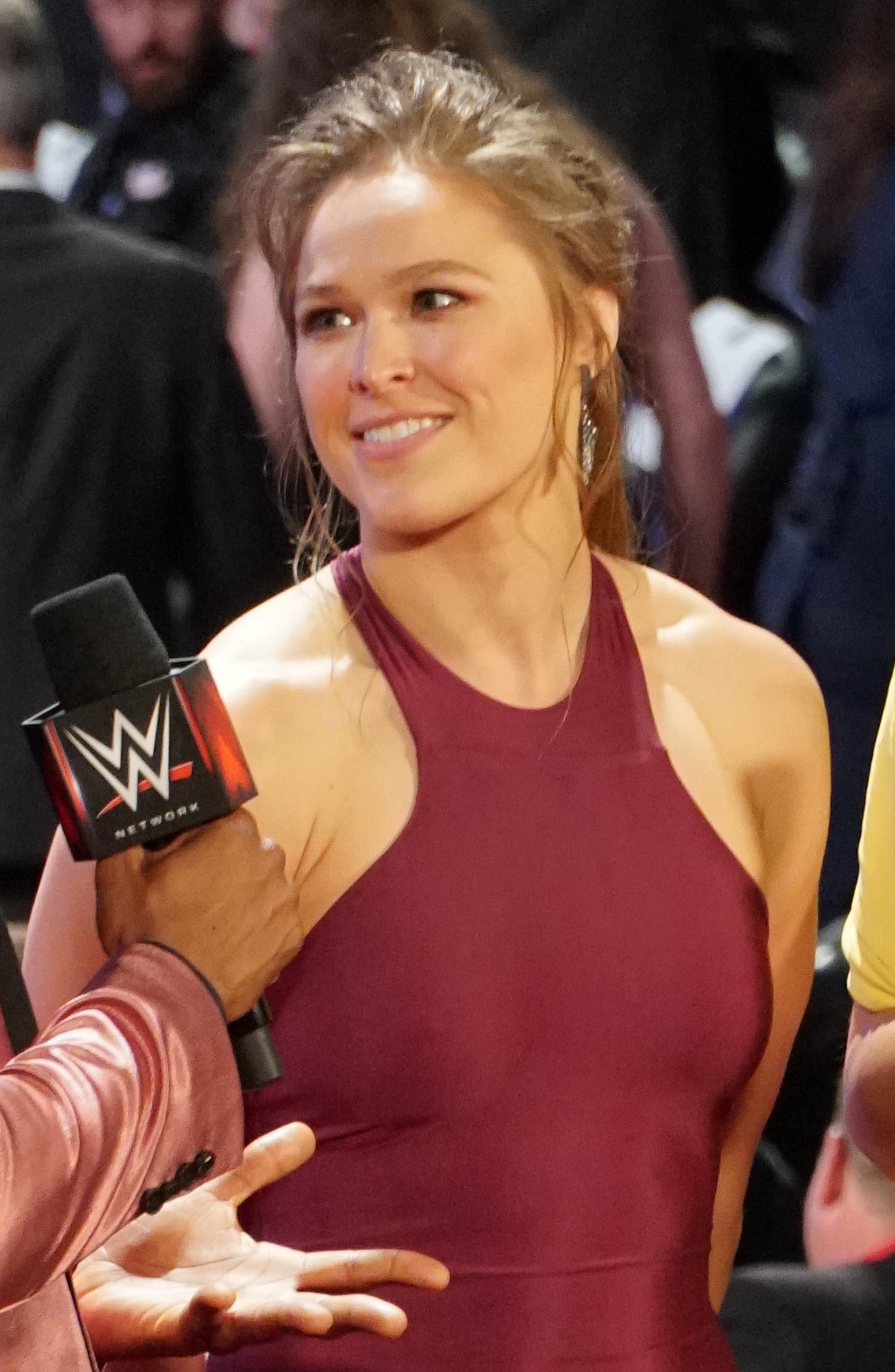 Are Ronda Rousey nude photos real? Find out the truth behind those internet claims today.