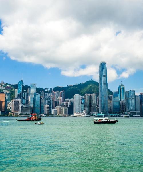 When to fly from osaka to hong kong cheap? Unlock insider secrets for the best flight deals.