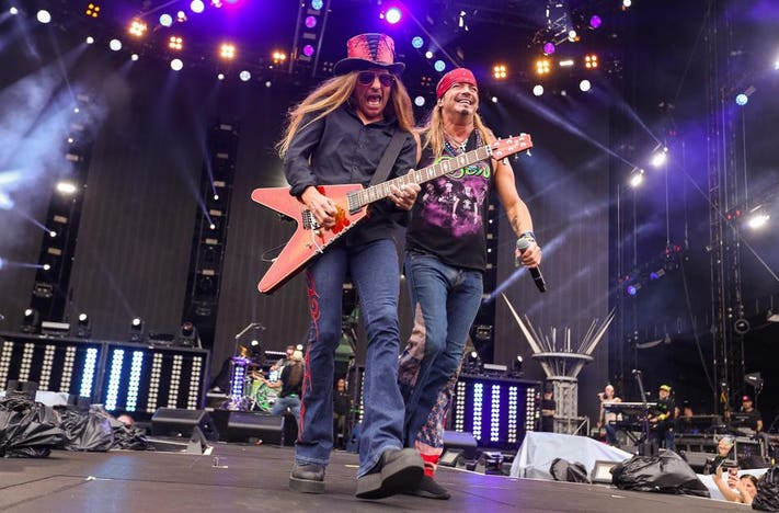 Missed Def Leppard at Wrigley? Check out the super exciting highlights from their big show.