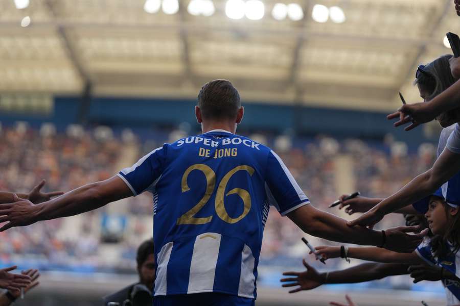Best updates for segunda division de holanda? Where to find live scores fast!